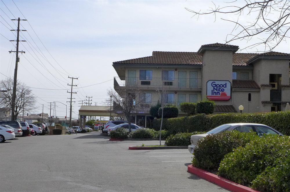 Rodeway Inn Sacramento-University Area Exterior photo